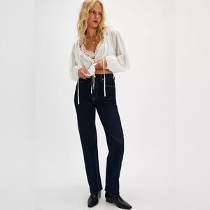 Levi’s Ribcage Full-Length Jeans in Small Course